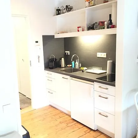 Daire Alberdingk Thijmstraat Amsterdam